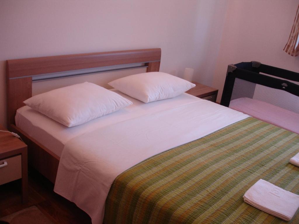 Apartment Dakic Herceg Novi Bilik gambar